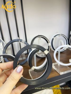 Sceaux hydrauliques K37 (70-83-12.5) pour les tiges de cylindres élévateurs